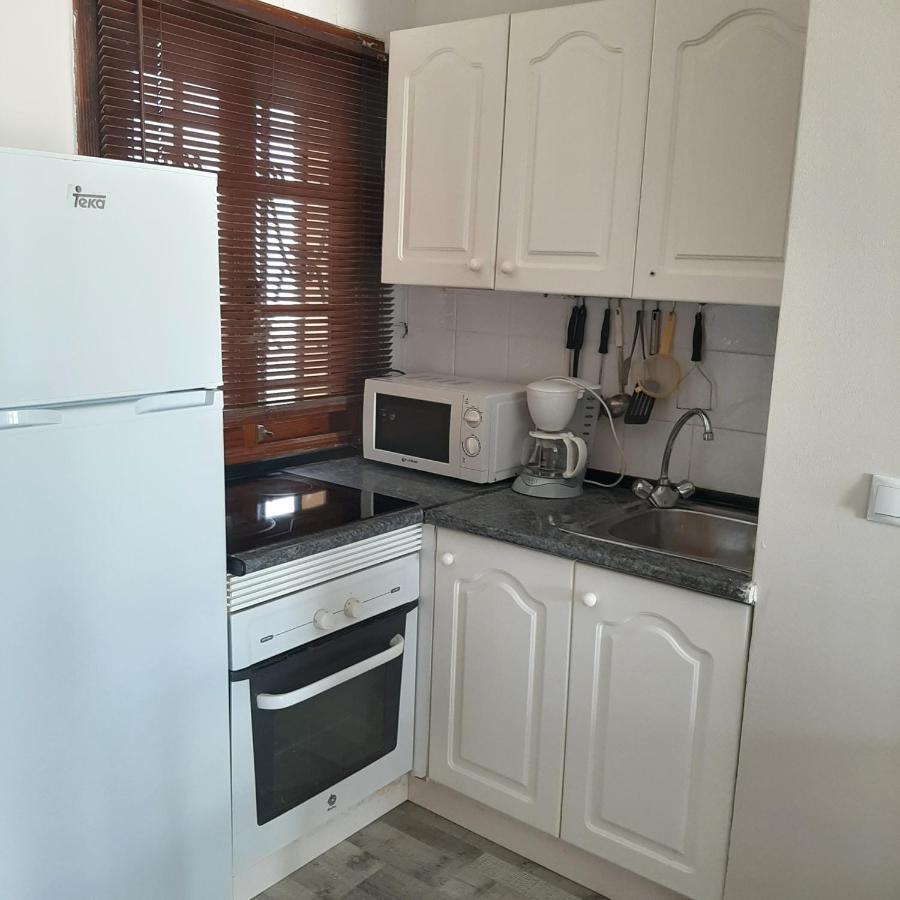 Nice Apartment With Heating Pool. 아데제 외부 사진