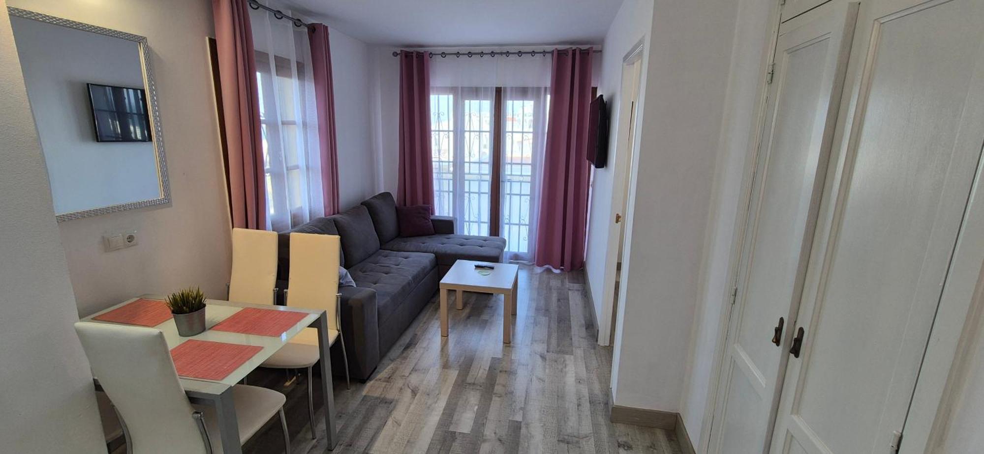 Nice Apartment With Heating Pool. 아데제 외부 사진